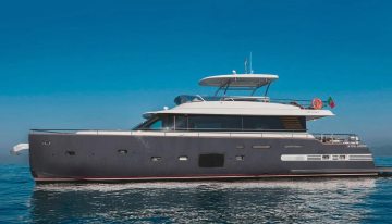 Almar II charter yacht