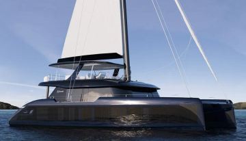 Ray charter yacht