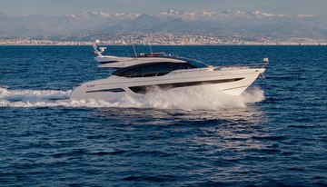 GD One charter yacht