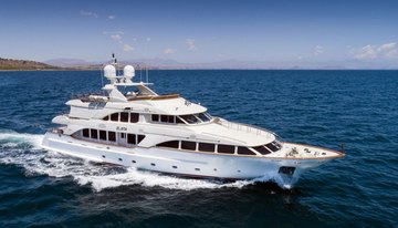 Elena Nueve yacht charter in Barcelona