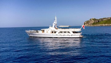 Shaha charter yacht