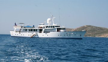 Elef Anna charter yacht