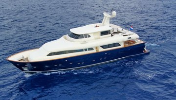 Vintage charter yacht