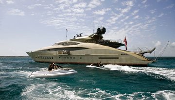 Hokulani yacht charter in St Tropez