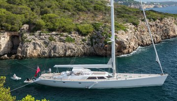 Sealen B charter yacht