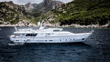 Vespucci charter yacht