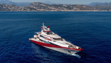 joyMe charter yacht