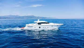 Soaris charter yacht