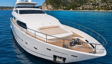 Casta Diva charter yacht