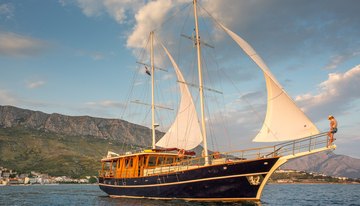 Altair charter yacht