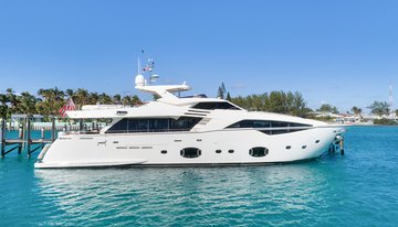 Amore Mio charter yacht