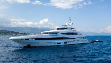 Pearl charter yacht
