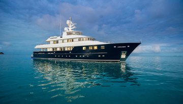 Ocean's Seven charter yacht