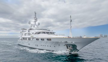 Starfire yacht charter in Malta