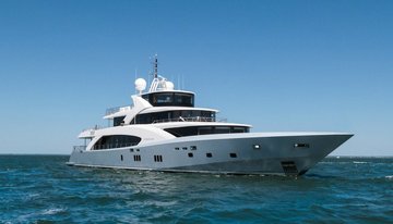 Belongers charter yacht