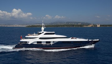 Burkut charter yacht
