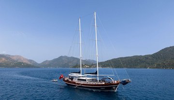 Tosca charter yacht
