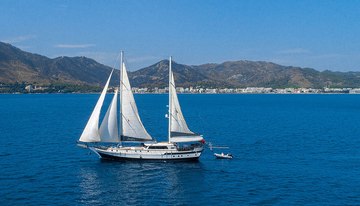 Derya Deniz charter yacht