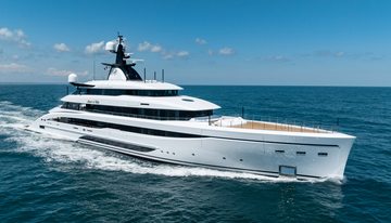 Amor a Vida charter yacht