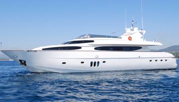 Beija Flore charter yacht
