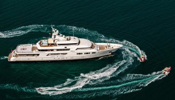 Nomad yacht charter in Genoa