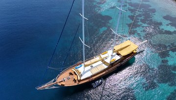 Parss charter yacht