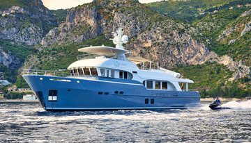 Galena charter yacht