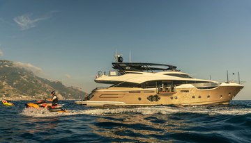 Vivaldi charter yacht
