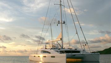 Akasha charter yacht