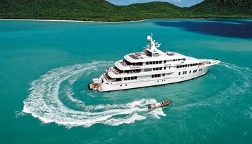 Invictus charter yacht