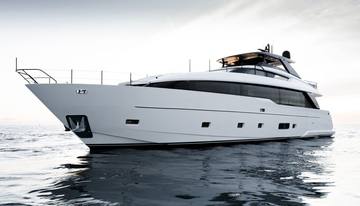 Alma Blu charter yacht