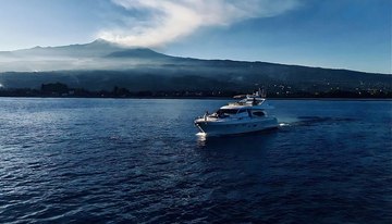 Angelica charter yacht