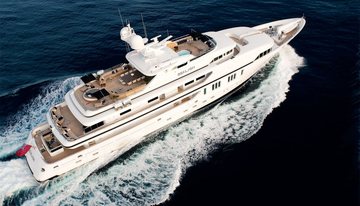 Sealion yacht charter in St Tropez