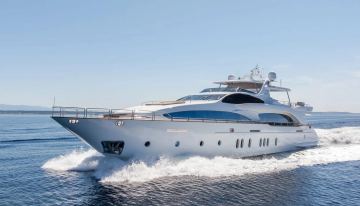 Artemy charter yacht