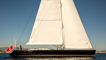Umiko charter yacht