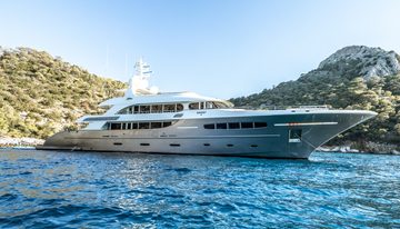 Ghost III charter yacht