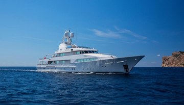Emerald charter yacht