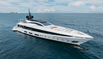 GoldenEye charter yacht
