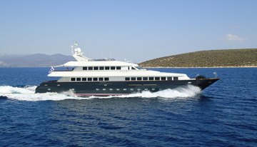 Jaan yacht charter in Mykonos