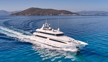 Artemisea charter yacht