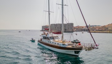 Adriatic Holiday charter yacht