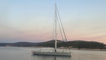 J Seven charter yacht