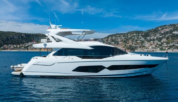 Oreggia charter yacht