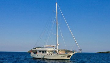 Freedom charter yacht