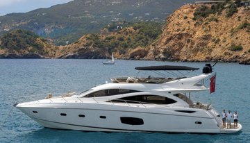 Cala Di Luna charter yacht