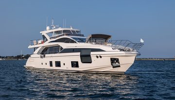 4 Play charter yacht