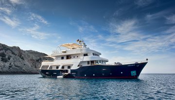 Semaya charter yacht