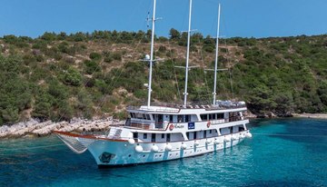 Almissa charter yacht
