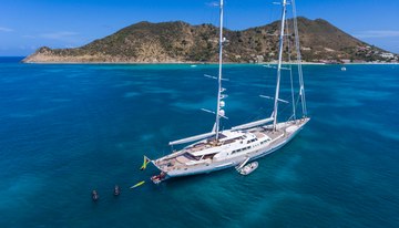 Spirit of the C's yacht charter in Seychelles