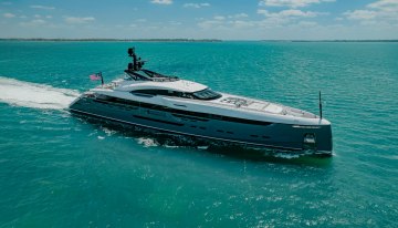 Utopia IV charter yacht